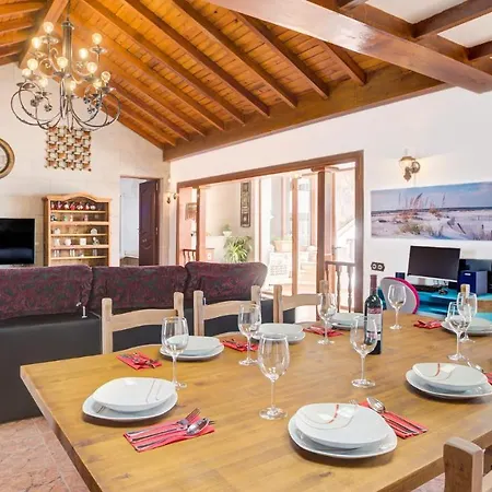بيت للعطل Daniel Luxury House Caleta كاليتا ذي فوستي