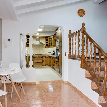 Daniel Luxury House Caleta بيت للعطل